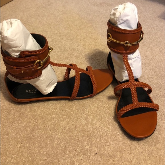 Gucci "Malaga Kid/ Lifford" burnt orange flat sandals - Picture 1 of 3